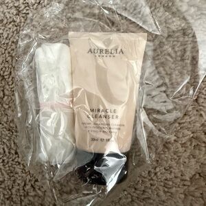 Aurelia Miracle Cleanser with Soft Cloth